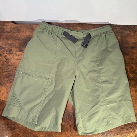 Columbia Men's Shorts Size Medium, Green, Lightweight Thin Breathable - Picture 1 of 4